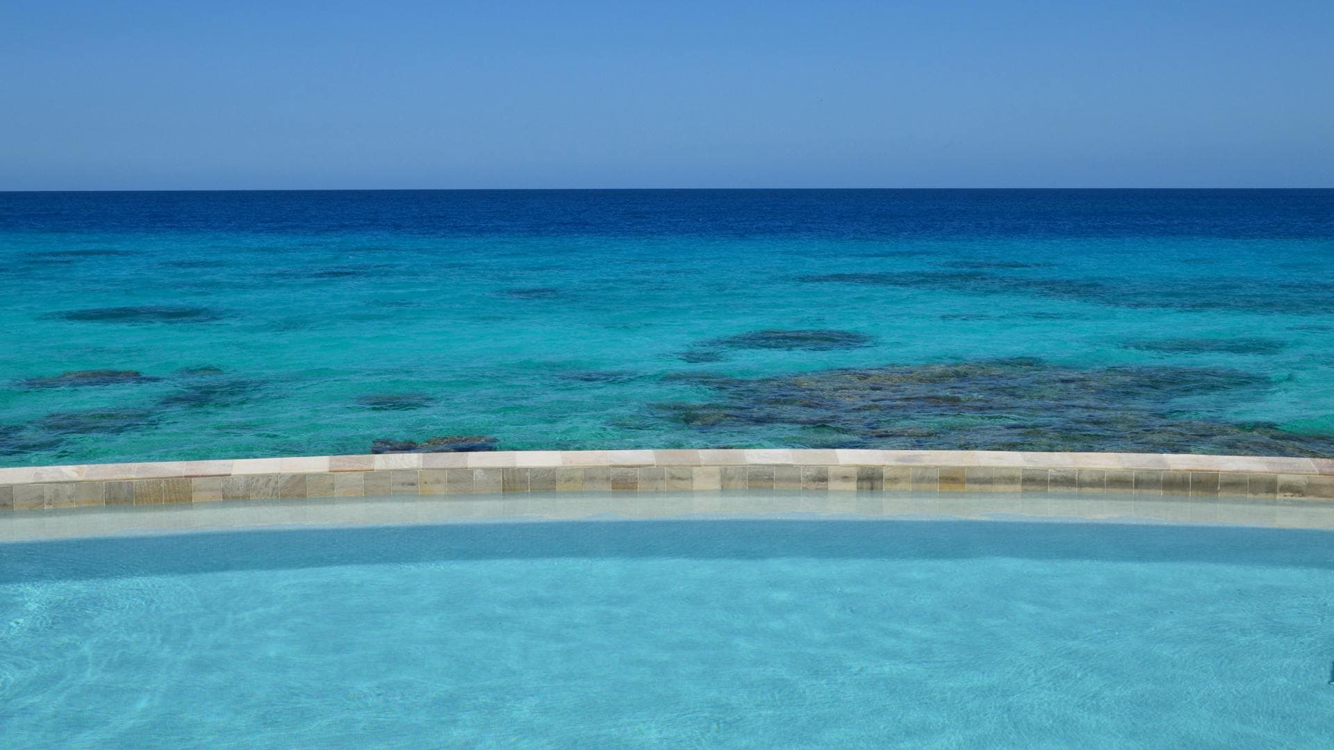 Beach Resort Reisdere